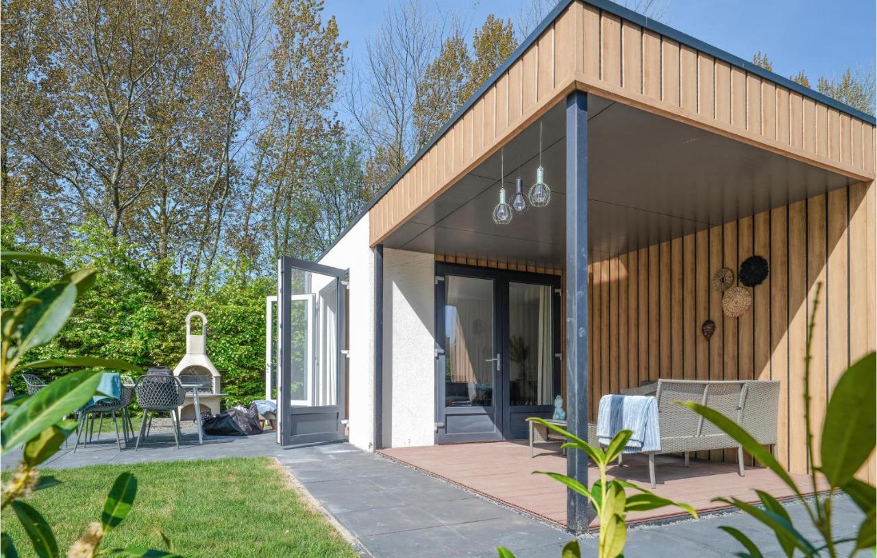 Nice Home In Heinkenszand With Sauna Экстерьер фото